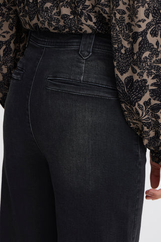 ELOI Jeans i Black Washed denim