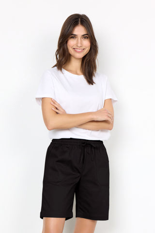 AKILA Shorts - Black