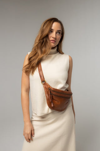 FAUST URBAN crossbody taske i Walnut