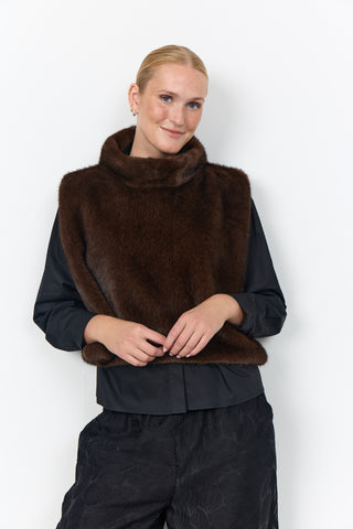 JOVINA 1 FAKE FUR VEST - Choko