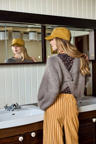 BJOERK CROSS JUMPER - Taupe
